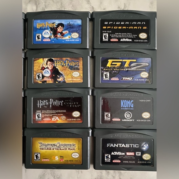 Game boy advanced sp with games - Picture 2 of 12